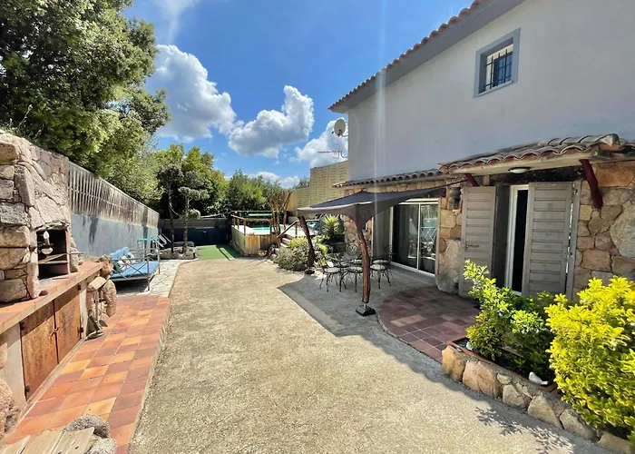 Lejlighed Avec Piscine 8 Personnes Porto-Vecchio (Corsica)