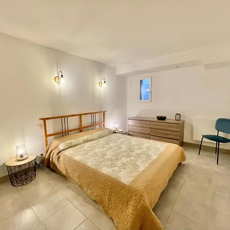 Avec Piscine 8 Personnes Apartmán